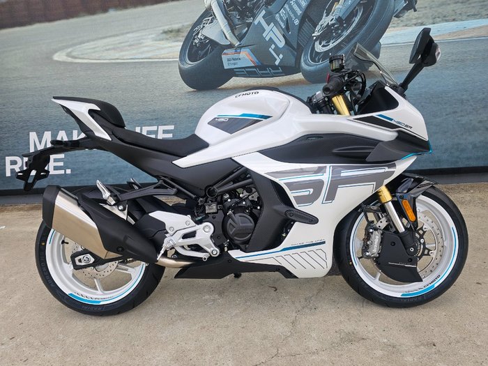 2026 CFMOTO 450 SR ABS White