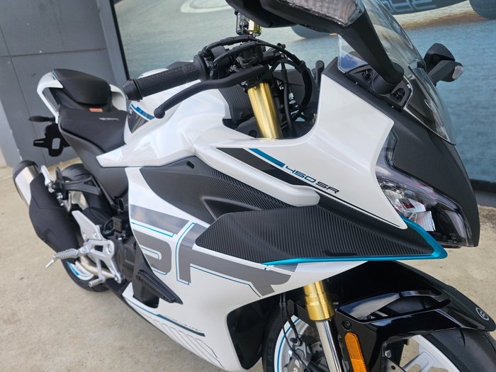 2026 CFMOTO 450 SR ABS White