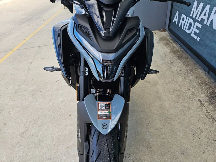 2026 CFMOTO 675 NK GREY