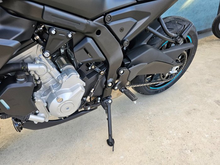 2026 CFMOTO 675 NK GREY