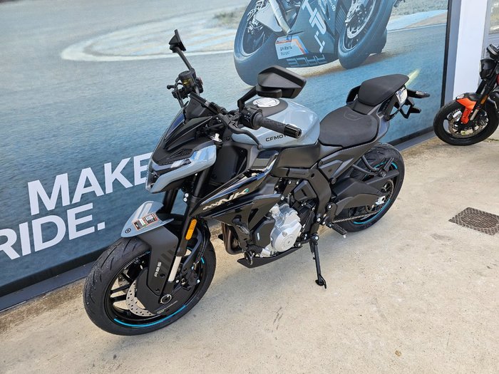 2026 CFMOTO 675 NK GREY