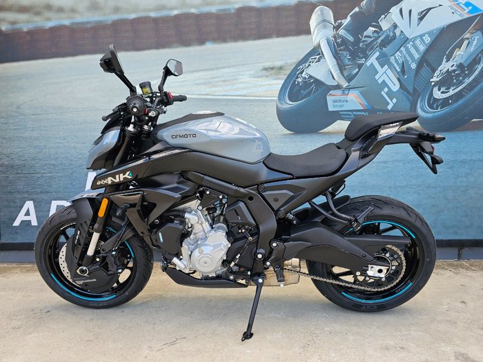 2026 CFMOTO 675 NK GREY