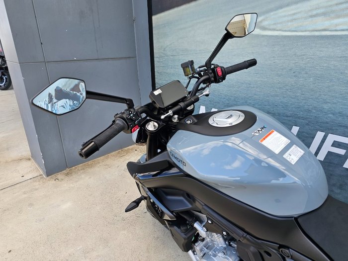 2026 CFMOTO 675 NK GREY