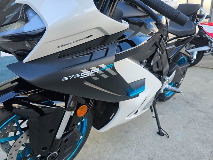2026 CFMOTO 675 SR-R White