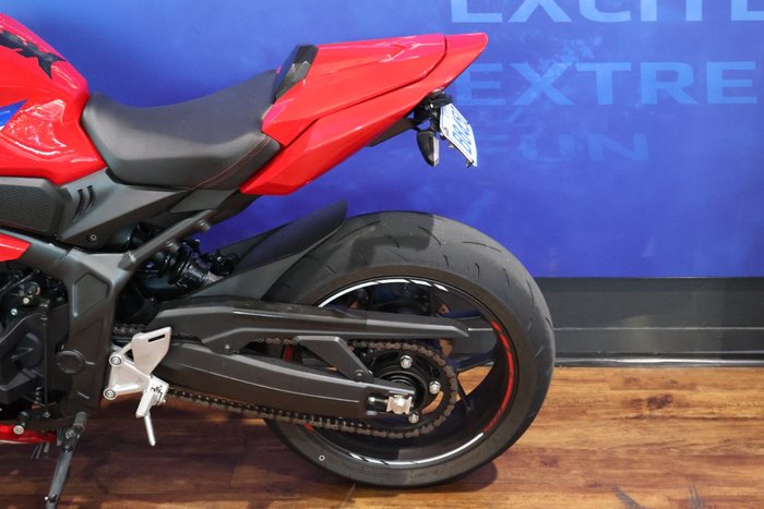 2024 Honda CBR650R Red