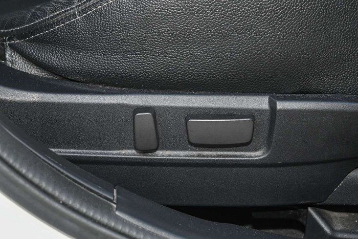 2012 Mitsubishi Lancer LX