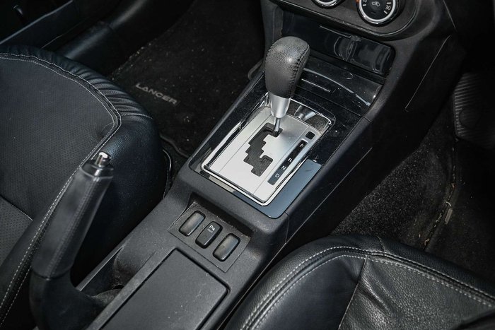 2012 Mitsubishi Lancer LX