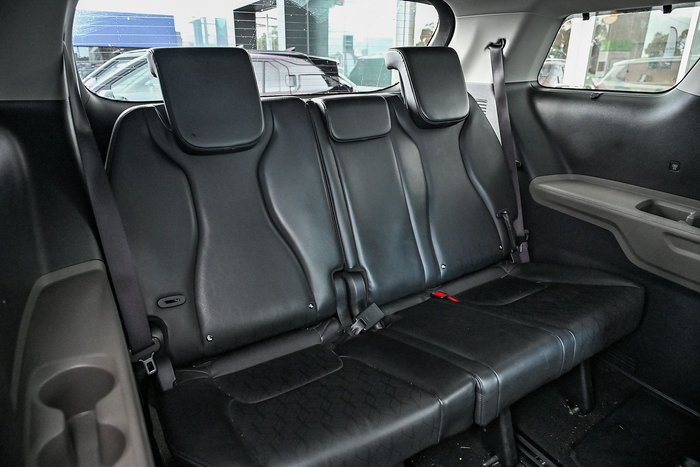 2024 Kia Carnival GT-Line