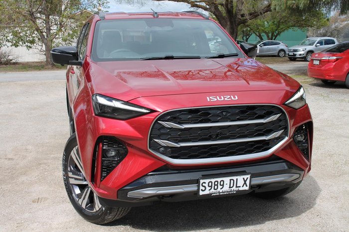2025 Isuzu MU-X