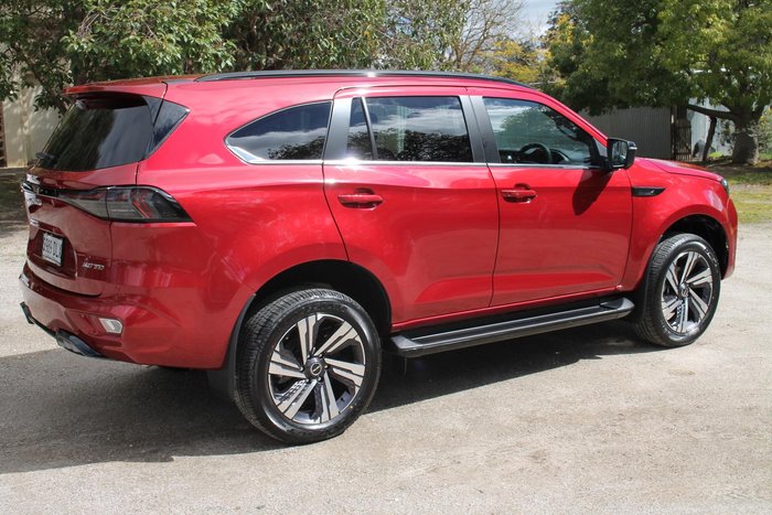 2025 Isuzu MU-X LS-T