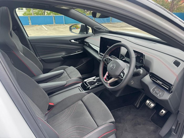 2025 Volkswagen ID.4 GTX