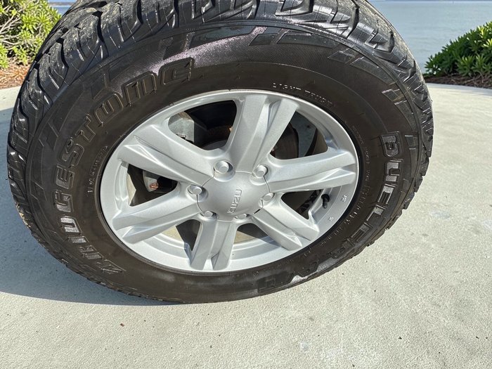 2015 Isuzu MU-X LS-U
