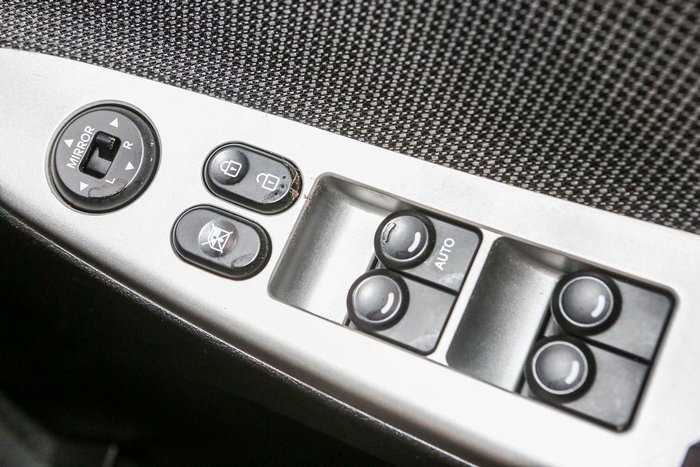 2013 Hyundai Accent Active