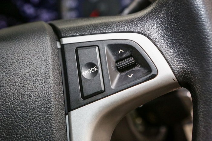 2013 Hyundai Accent Active