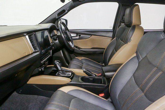 2023 Mazda BT-50 SP