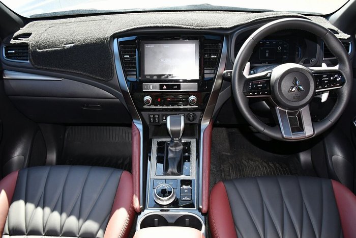 2025 Mitsubishi Pajero Sport GSR