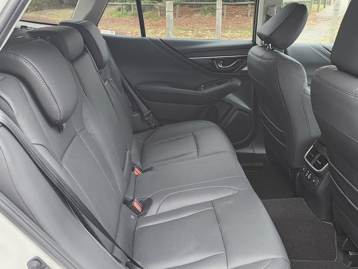 2025 Subaru Outback AWD Touring