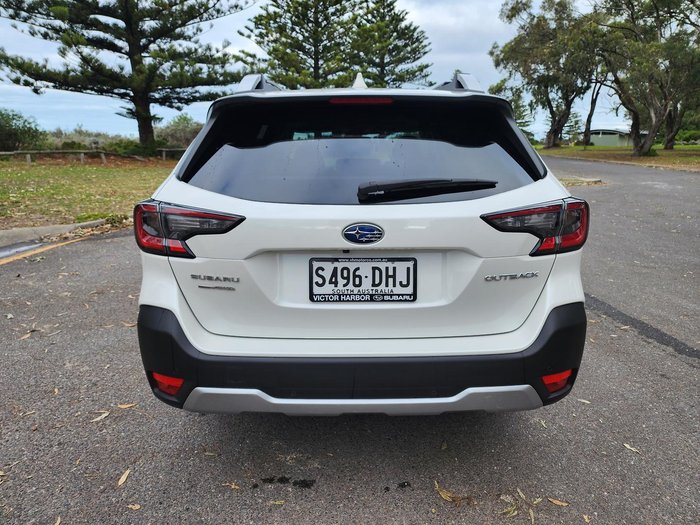 2025 Subaru Outback AWD Touring