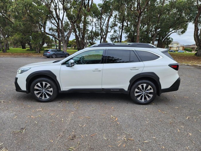 2025 Subaru Outback AWD Touring