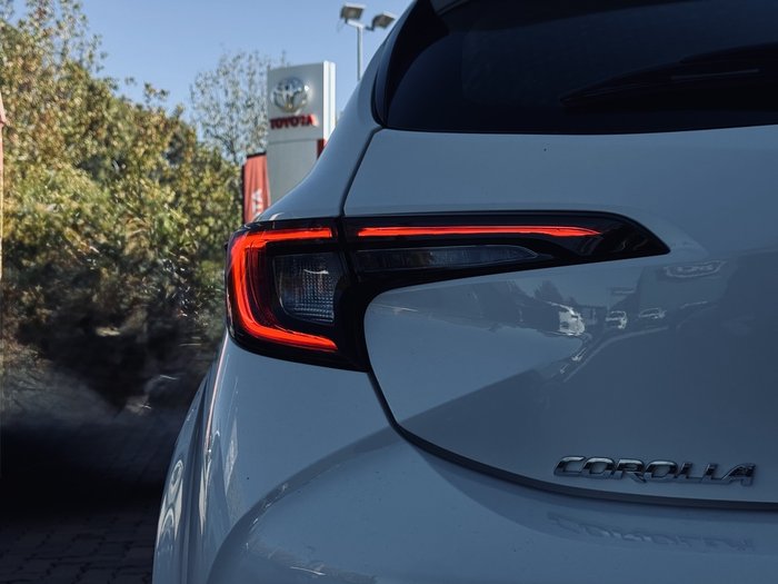 2022 Toyota Corolla Ascent Sport Hybrid