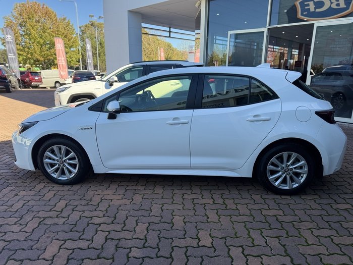 2022 Toyota Corolla Ascent Sport Hybrid