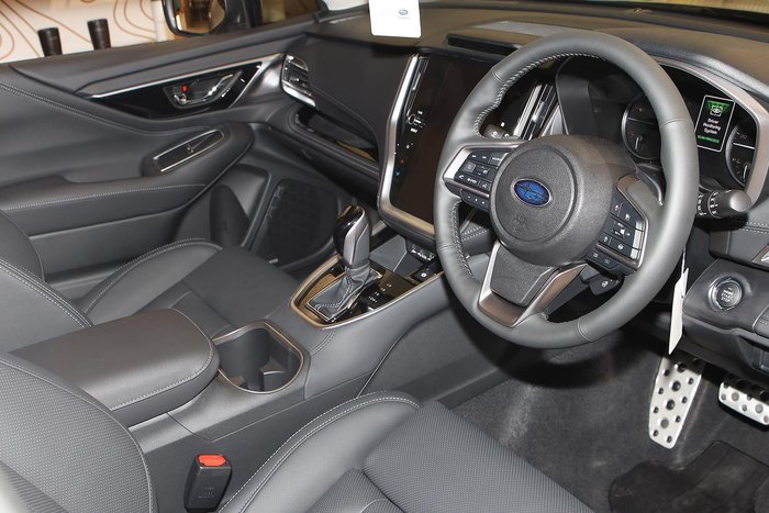 2025 Subaru Outback AWD Touring