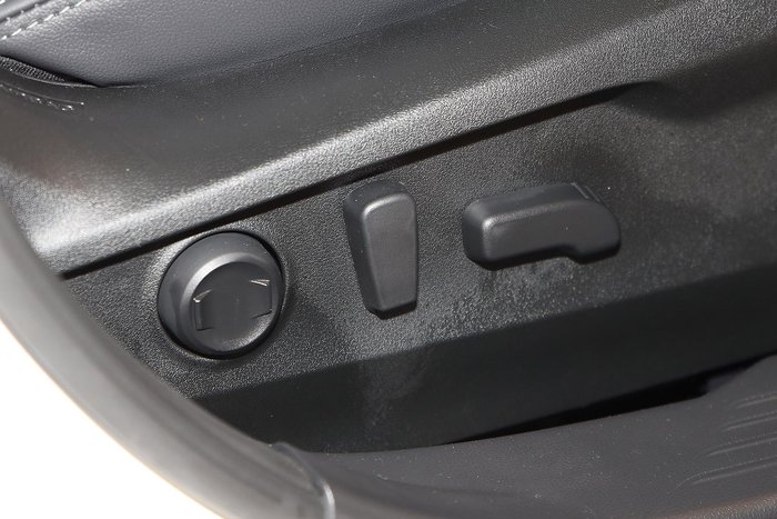 2025 Subaru Outback AWD Touring