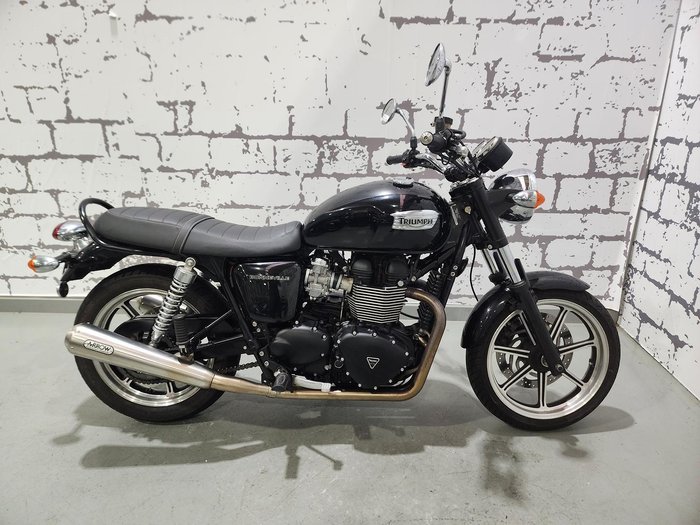 2014 Triumph Bonneville T100 (865cc) Bonneville Black