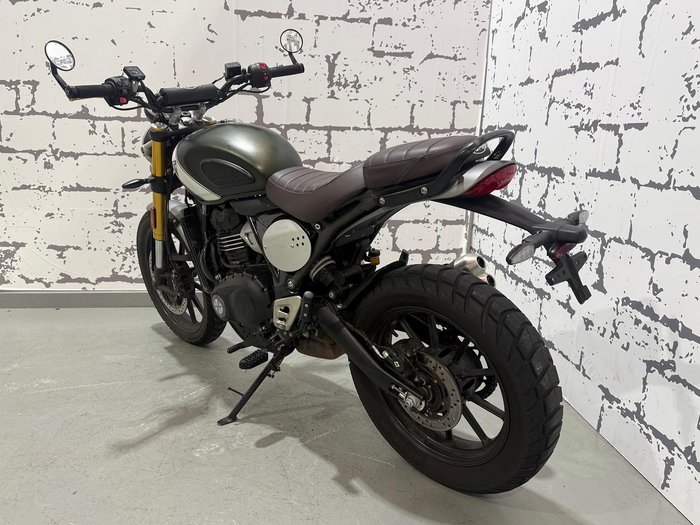 2025 Triumph Scrambler 400 X Scrambler Green