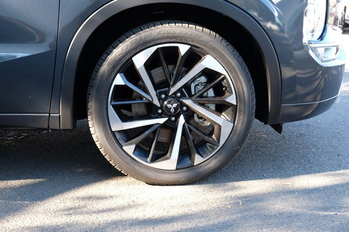 2024 Mitsubishi Outlander Exceed