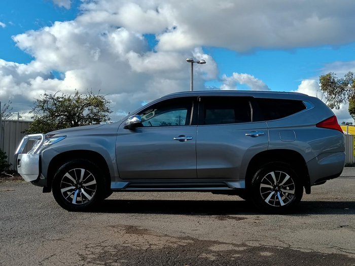 2016 Mitsubishi Pajero Sport GLS