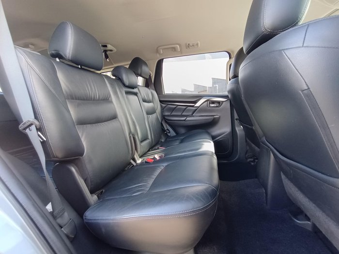2016 Mitsubishi Pajero Sport GLS