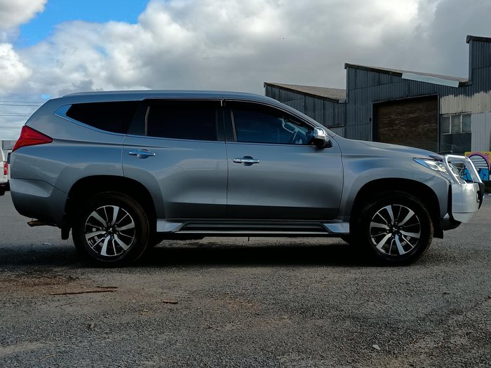 2016 Mitsubishi Pajero Sport GLS