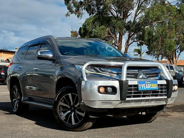 2016 Mitsubishi Pajero Sport GLS