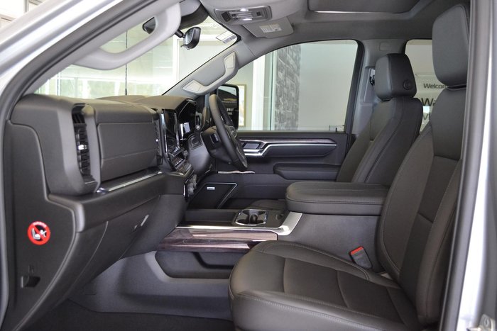2025 Chevrolet Silverado HD LTZ Premium W/Tech Pack