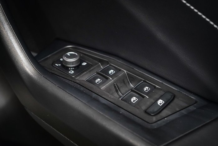 2024 Volkswagen T-Roc 140TSI R-Line