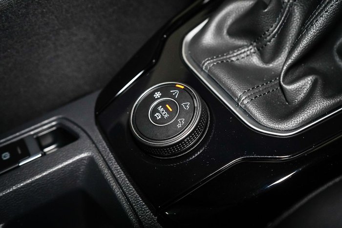 2024 Volkswagen T-Roc 140TSI R-Line