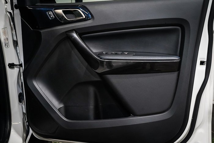 2020 Ford Everest Sport