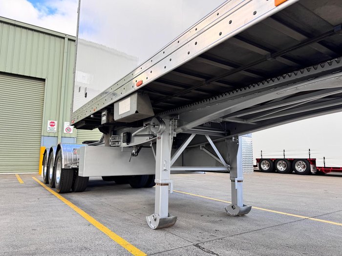 2013 Maxitrans St3 Lead A
