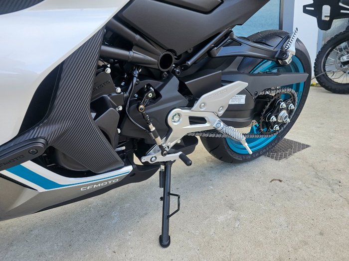 2026 CFMOTO 450 SR S White