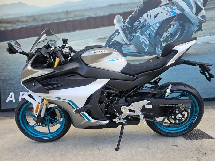 2026 CFMOTO 450 SR S White