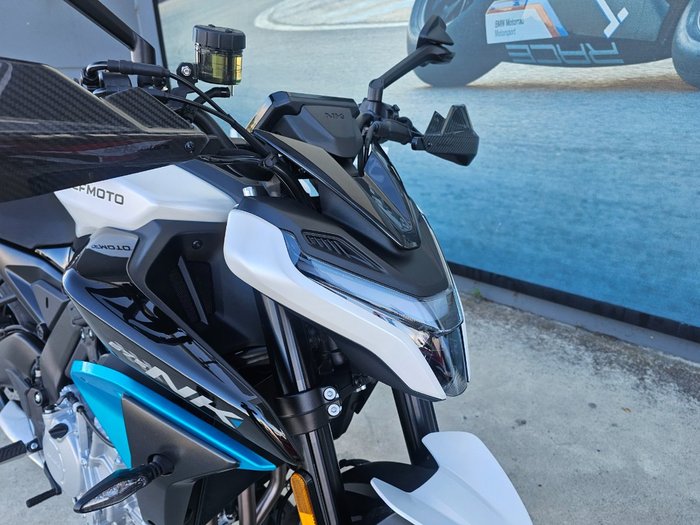 2026 CFMOTO 675 NK White