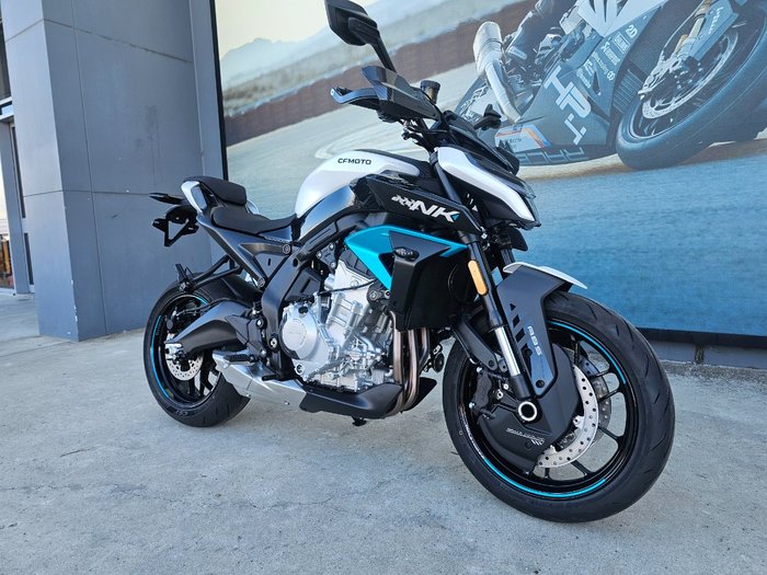 2026 CFMOTO 675 NK White