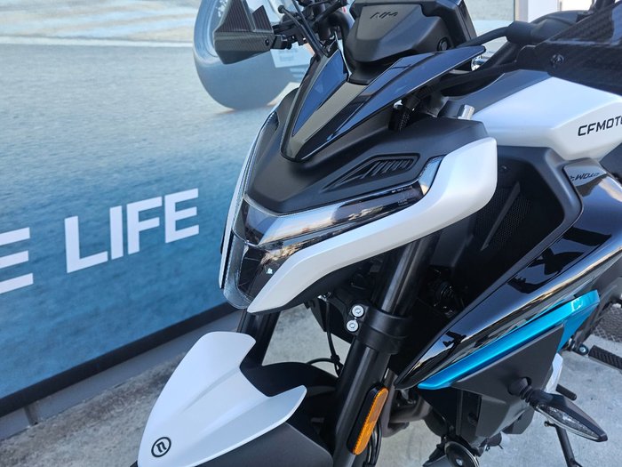 2026 CFMOTO 675 NK White