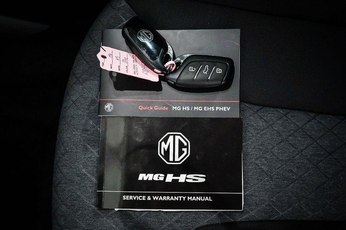 2025 MG HS Vibe