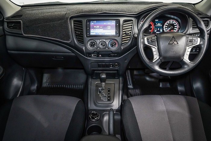 2024 Mitsubishi Triton GLX