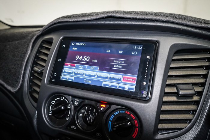 2024 Mitsubishi Triton GLX