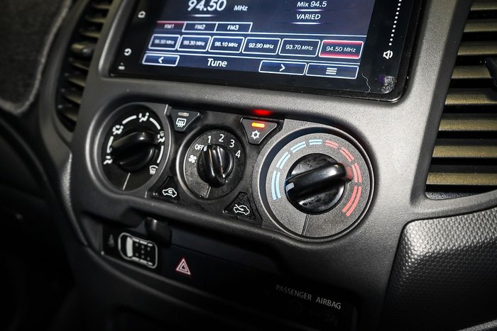 2024 Mitsubishi Triton GLX