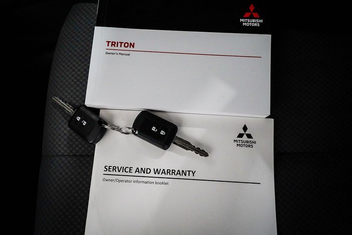 2024 Mitsubishi Triton GLX