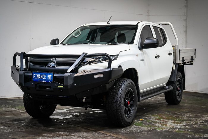 2024 Mitsubishi Triton GLX